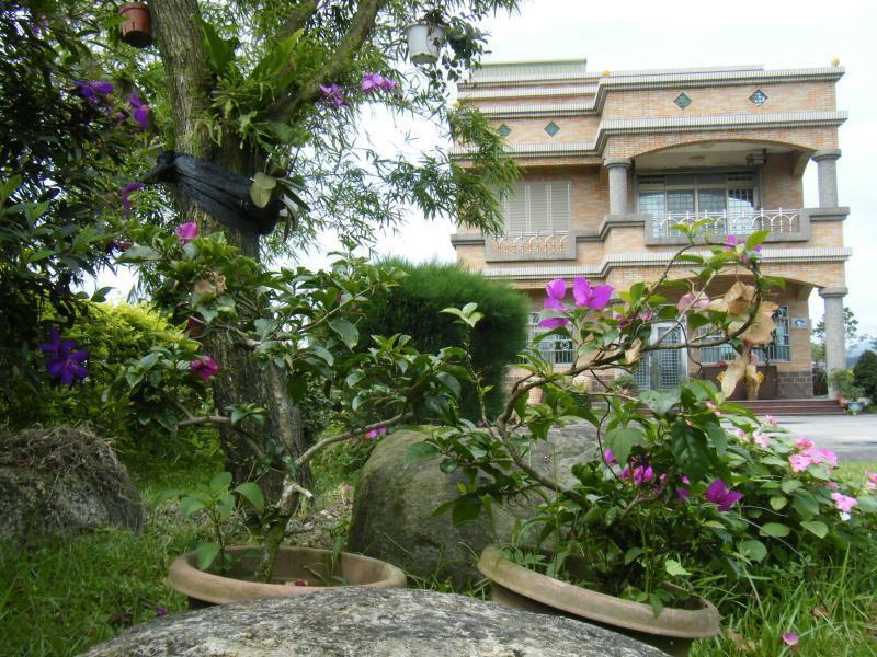 Campestral Garden Apartment Jiaoxi Bagian luar foto