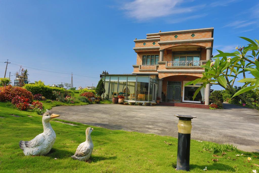 Campestral Garden Apartment Jiaoxi Bagian luar foto